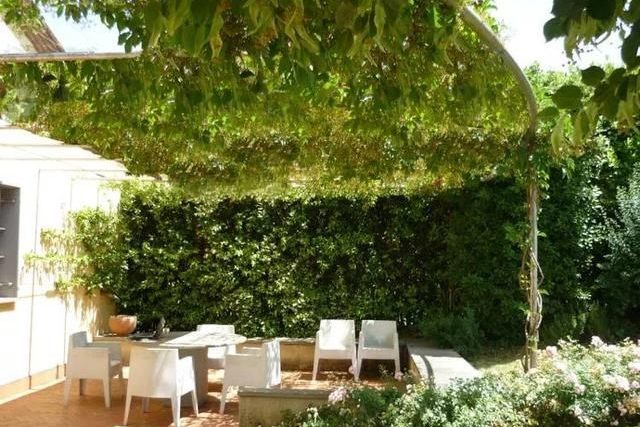 10 Best and Beautiful Outdoor Shade Designs