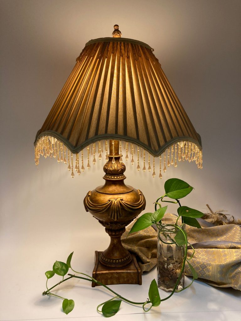 choose a classic lamp for any room with style