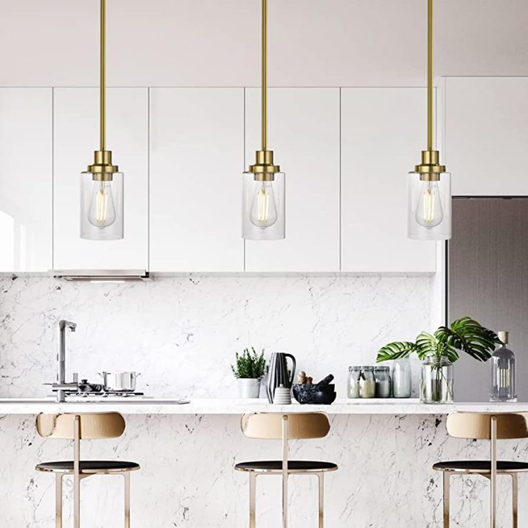 The Radiance of Color: Exploring the Beauty of a Colorful Table Lamp