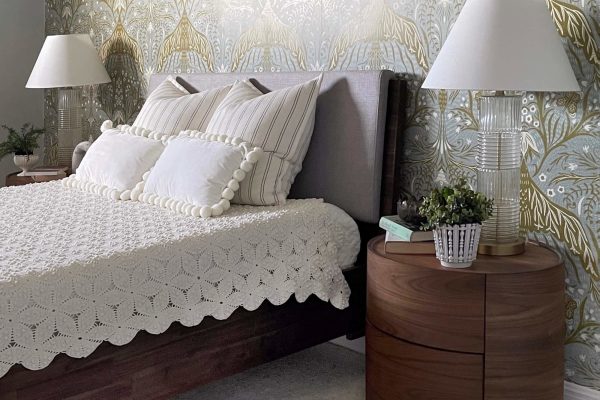 Timeless Elegance: Discovering the Classic Table Lamps of the UK