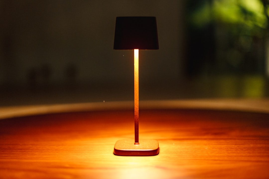 Photo Bauhaus table lamp