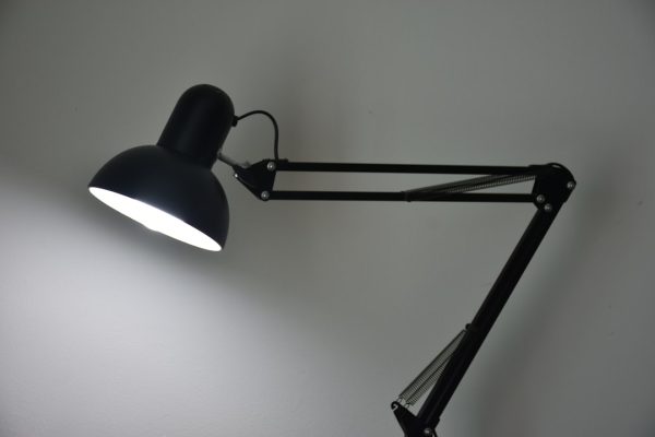 Photo Adjustable track light