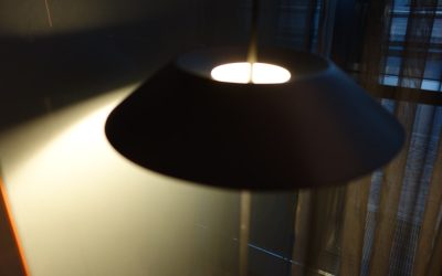 Photo Bauhaus pendant lighting