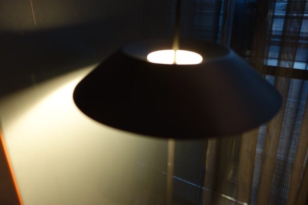Photo Bauhaus pendant lighting